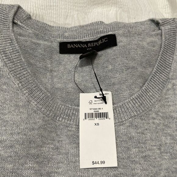 NWT- Banana Republic - XS - Picture 6 of 6
